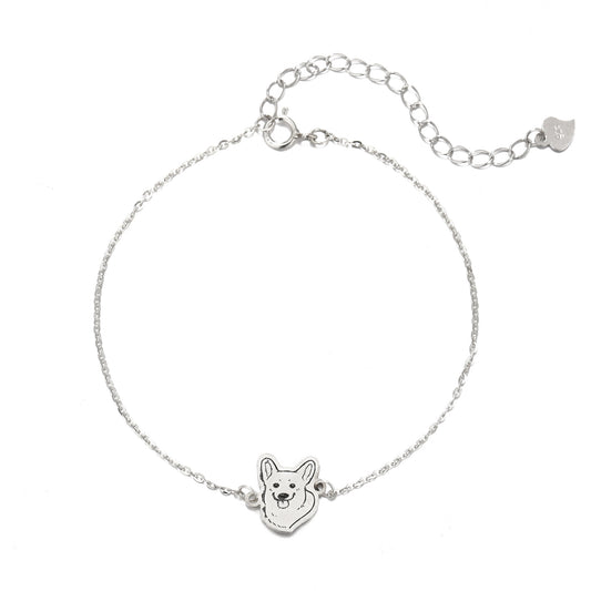 A custom pet face memorial bracelet jewelry, suitable as a gift.